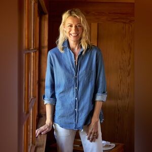 Frank & Eileen Eileen Relaxed Button Up Shirt Famous Denim, Size Medium